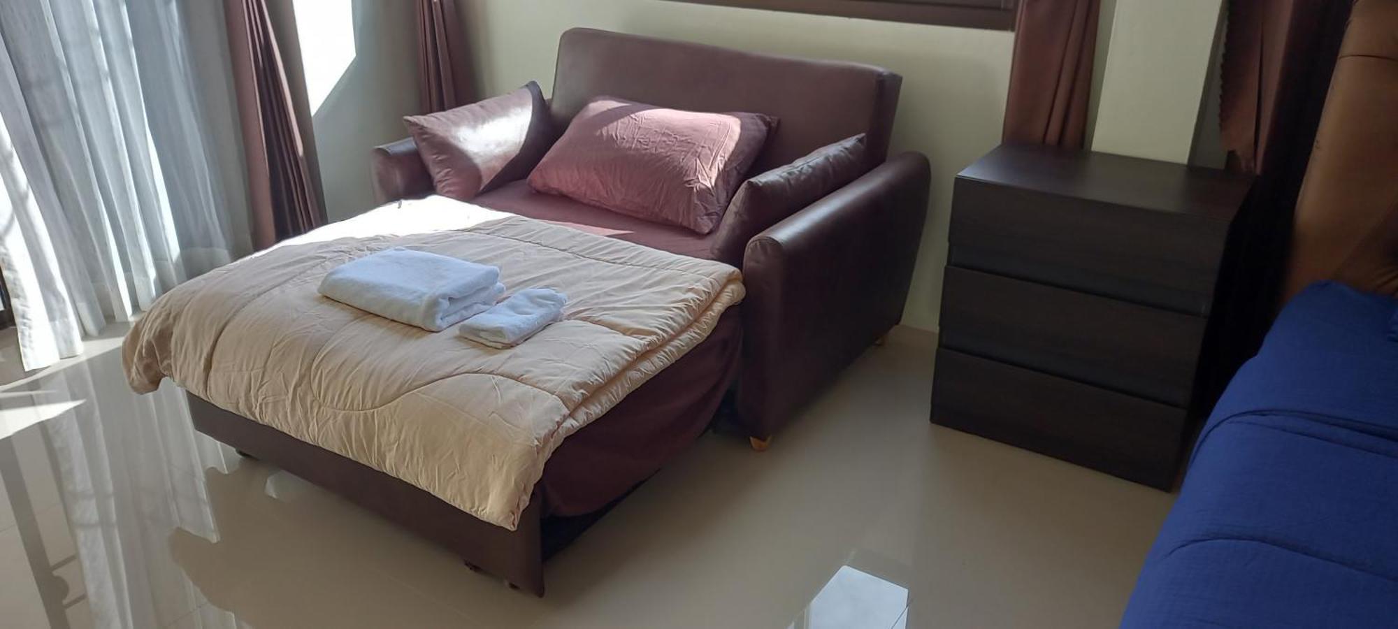 Bua Daeng Homestay Resort Kumphawapi Exterior foto